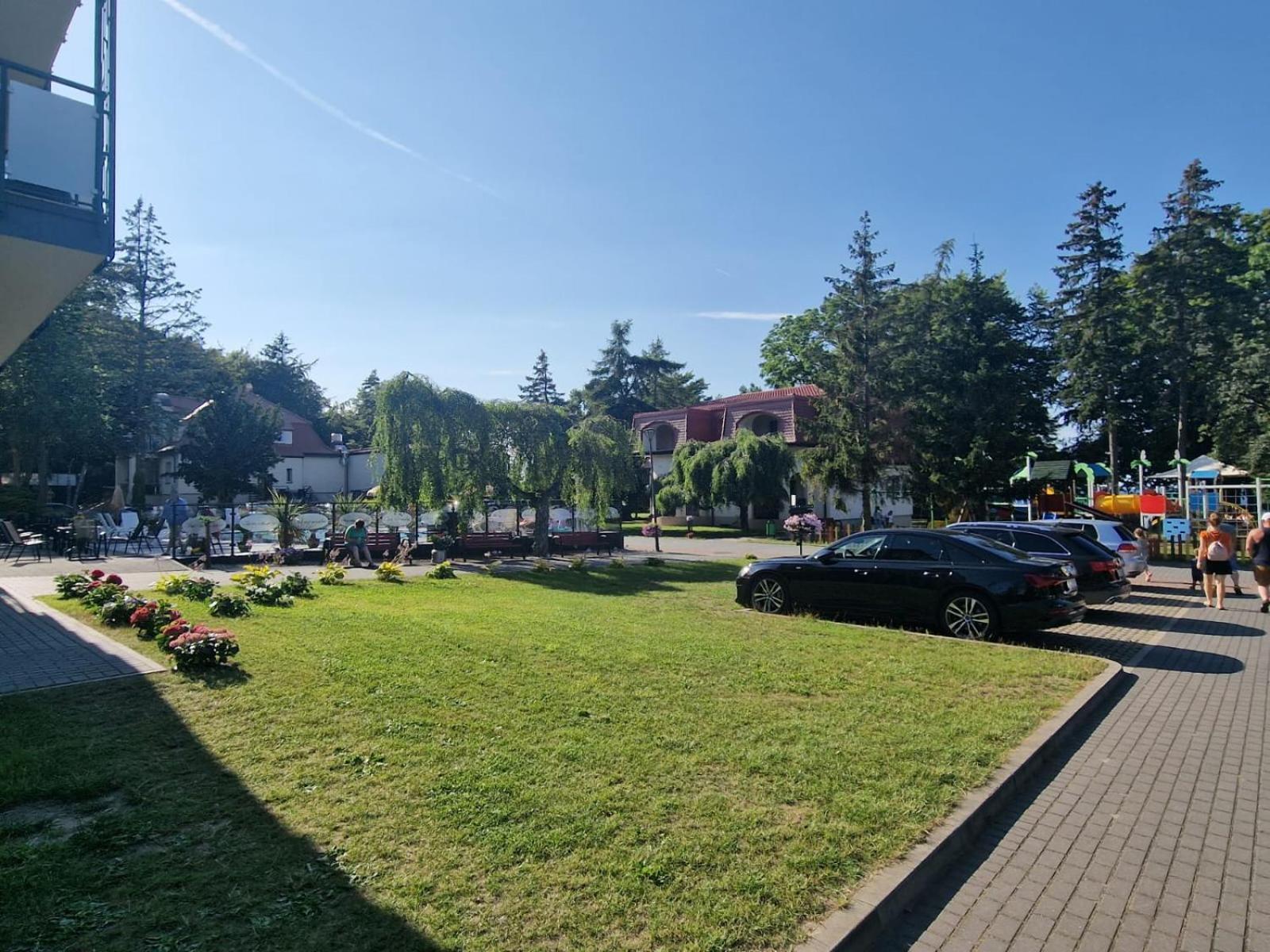 Вілла Osrodek Promenada- Domki Ястшембя-Гура Екстер'єр фото